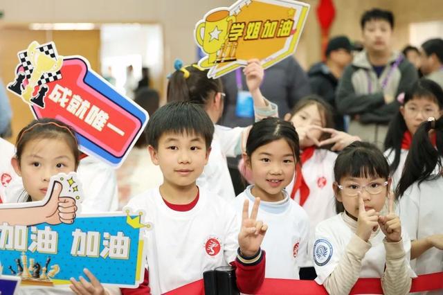 棋后博弈！“这将是一场载入史册的较量”(图2)