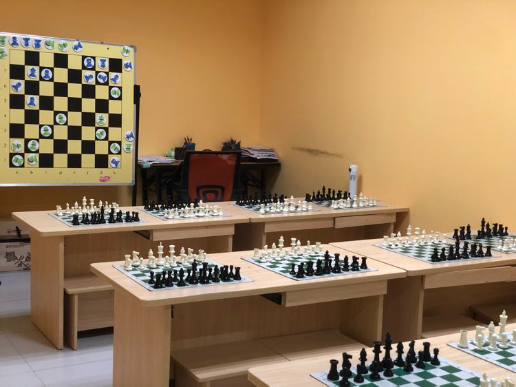 国际象棋世界冠军赛：丁立人关键局采用新颖西西里防御(图1)