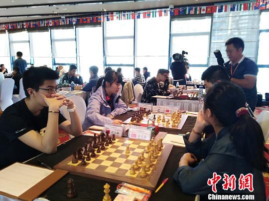 首届中国国际象棋棋王赛开赛 “世界棋王”丁立人复出参赛(图1)