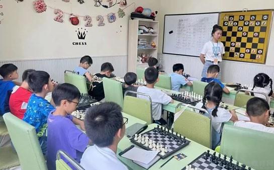 国际象棋新锐赛面向未来树人育才(图1)