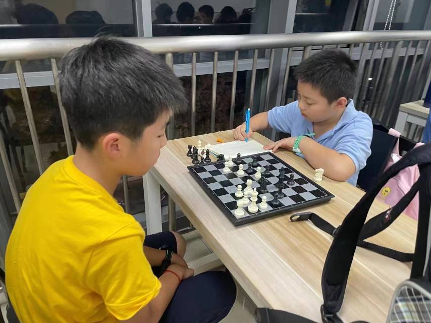 台湾退役将帅感慨：以前看不懂现在才明白大陆战略布局有多深！(图1)