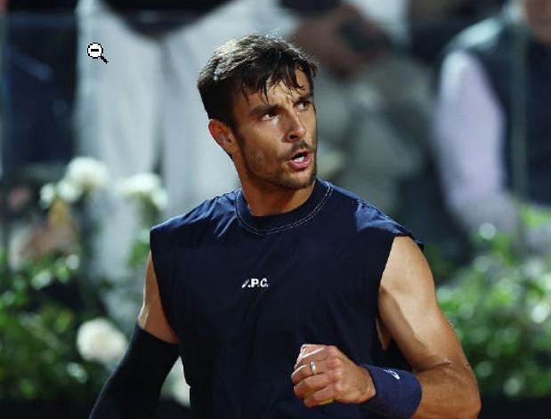 ATP1000罗马站：穆塞蒂2-0战胜卫冕冠军兹维列夫挺进半决赛(图1)