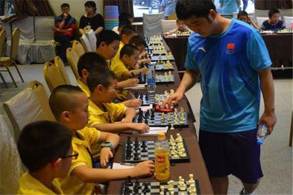 2025年国际象棋世界杯 中国棋手韦奕晋级决赛(图1)