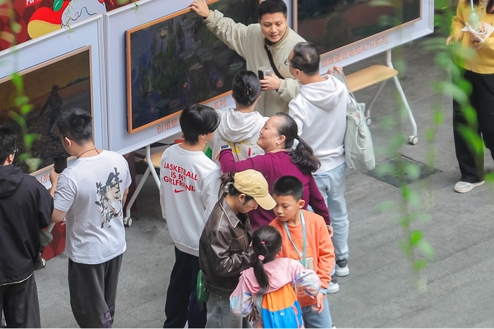 100万人次打卡名场面！创维「马到橙功」跨年展成深圳现象级地标(图6)