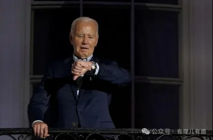 是什么让他举起了枪(图2)