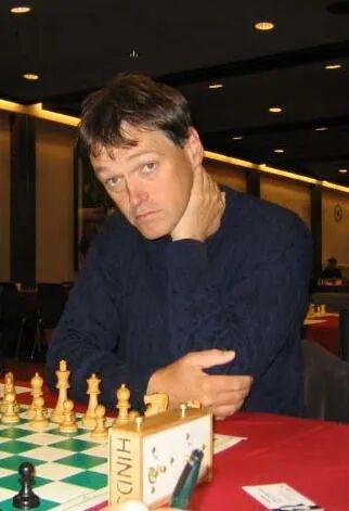 30年前的国际象棋肛珠作弊悬案？！神秘新手战平大师后人间蒸发终于破案了！(图10)