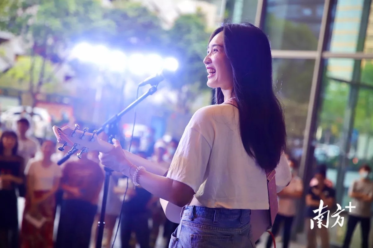 《自然》杂志刊文：乒乓球机器人Ace击败人类精英选手；下一步职业赛场？(图1)