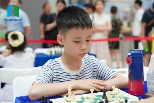 2026年广州市黄埔区首届国际象棋等级赛举办(图2)